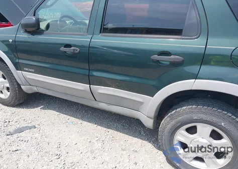 2002 Ford Escape Xlt из США, поврежденный, VIN 1FMCU03182KC00925